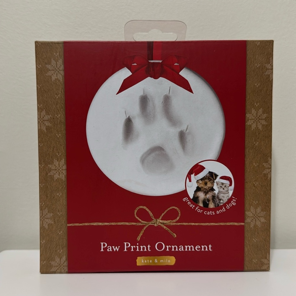 Paw Print Ornamentnt